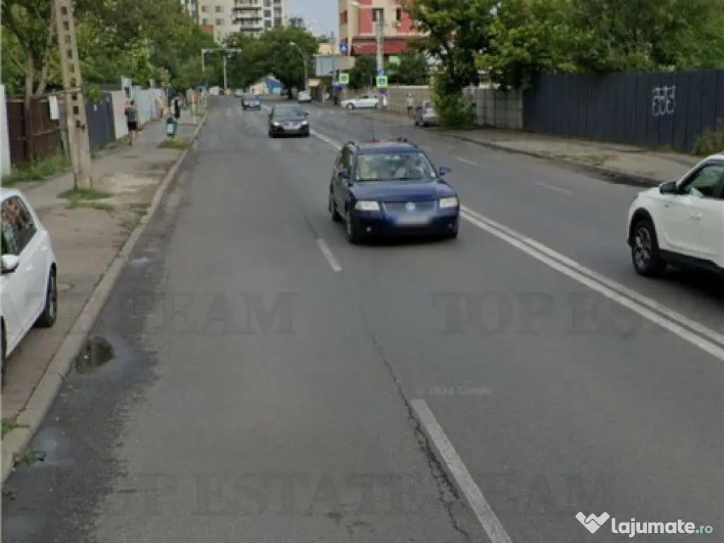 Teren stradal Uverturii - 1km de metrou Gorjului