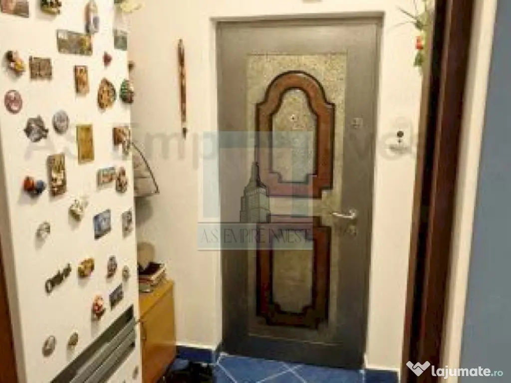 Garsoniera decomandata - zona Astra