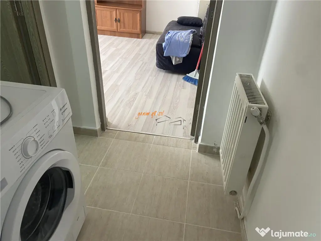 Garsoniera de inchiriat , cartier Sud , decomandata 37 mp ,