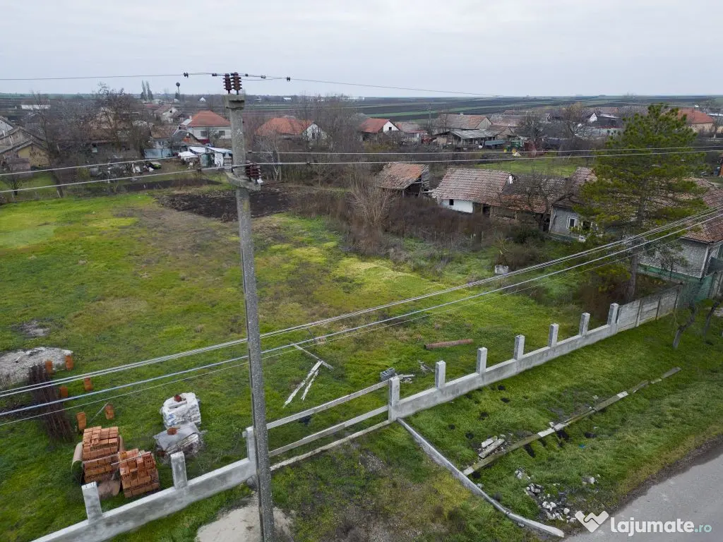 Teren intravilan in Peregu Mic