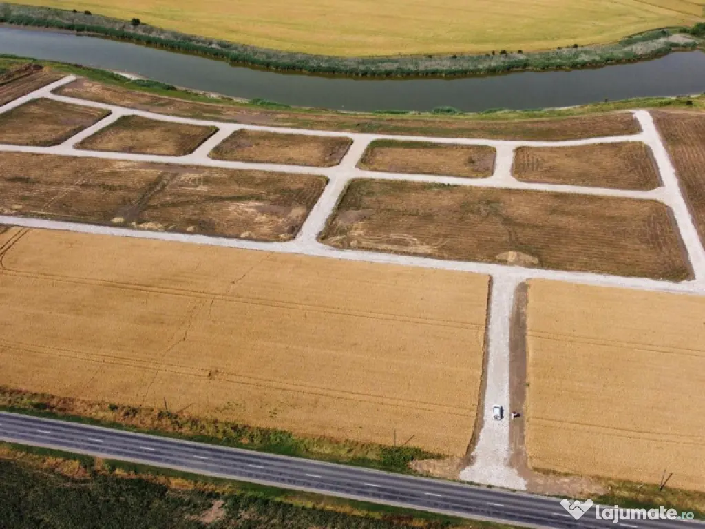 Spre vanzare teren intravilan cu utilități JUD Calarasi, 