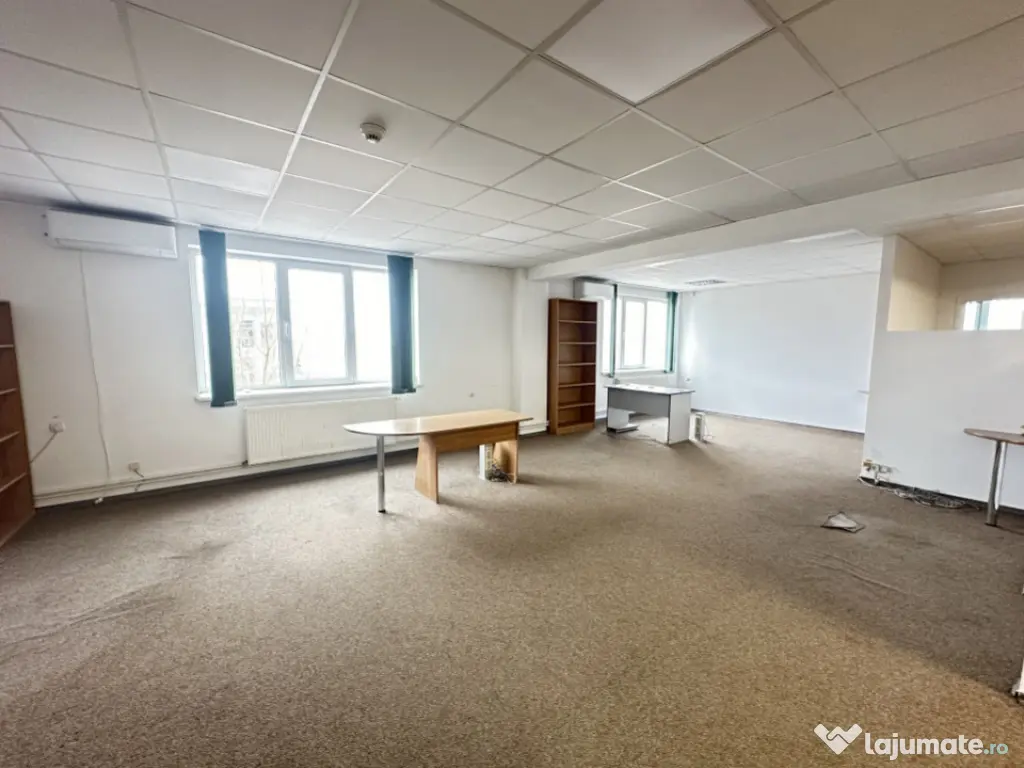 Hala industriala aut. ISU - 1200mp + birouri 900mp zona Mall