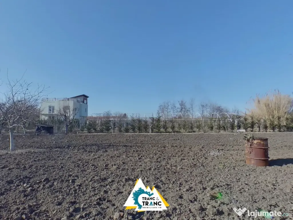 Teren generos de 2951 mp în cartierul Gai 