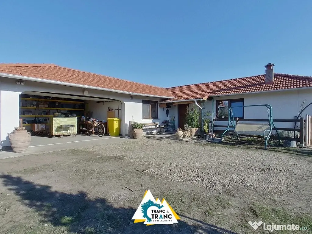 Teren generos de 2951 mp în cartierul Gai 