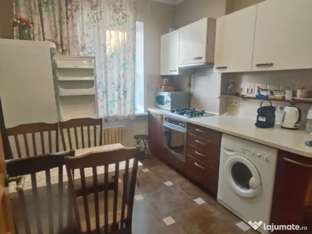 Apartament cu 2 camere in zona Scriitorilor 