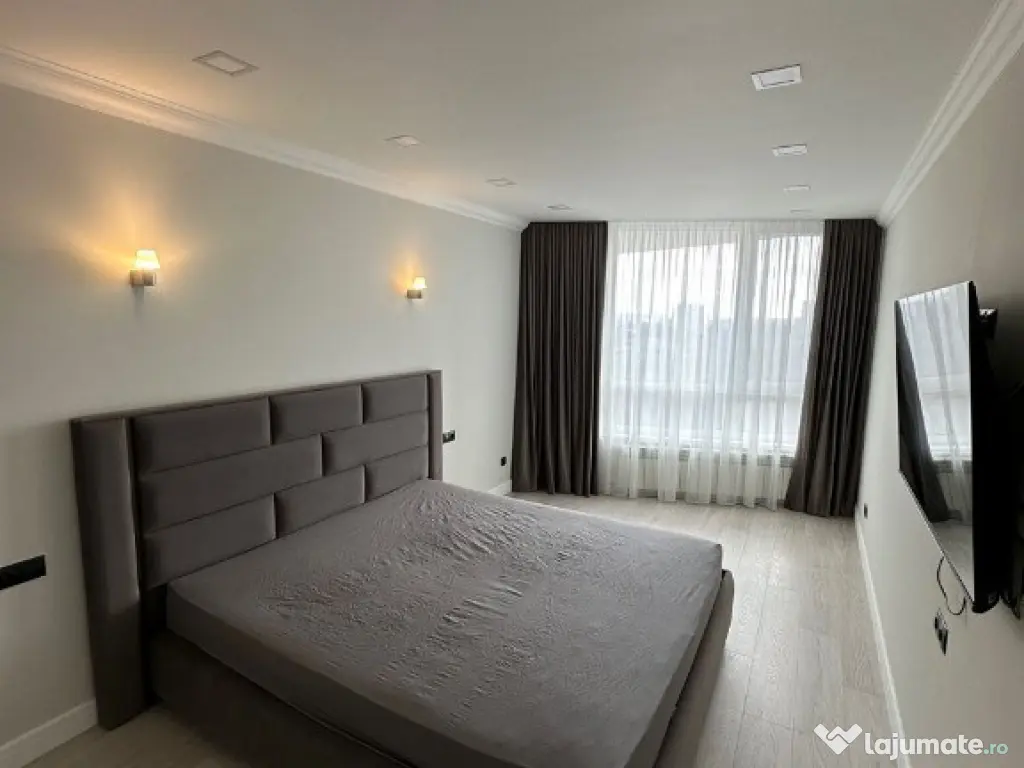 Se inchiriaza apartament in Centrul Istoric