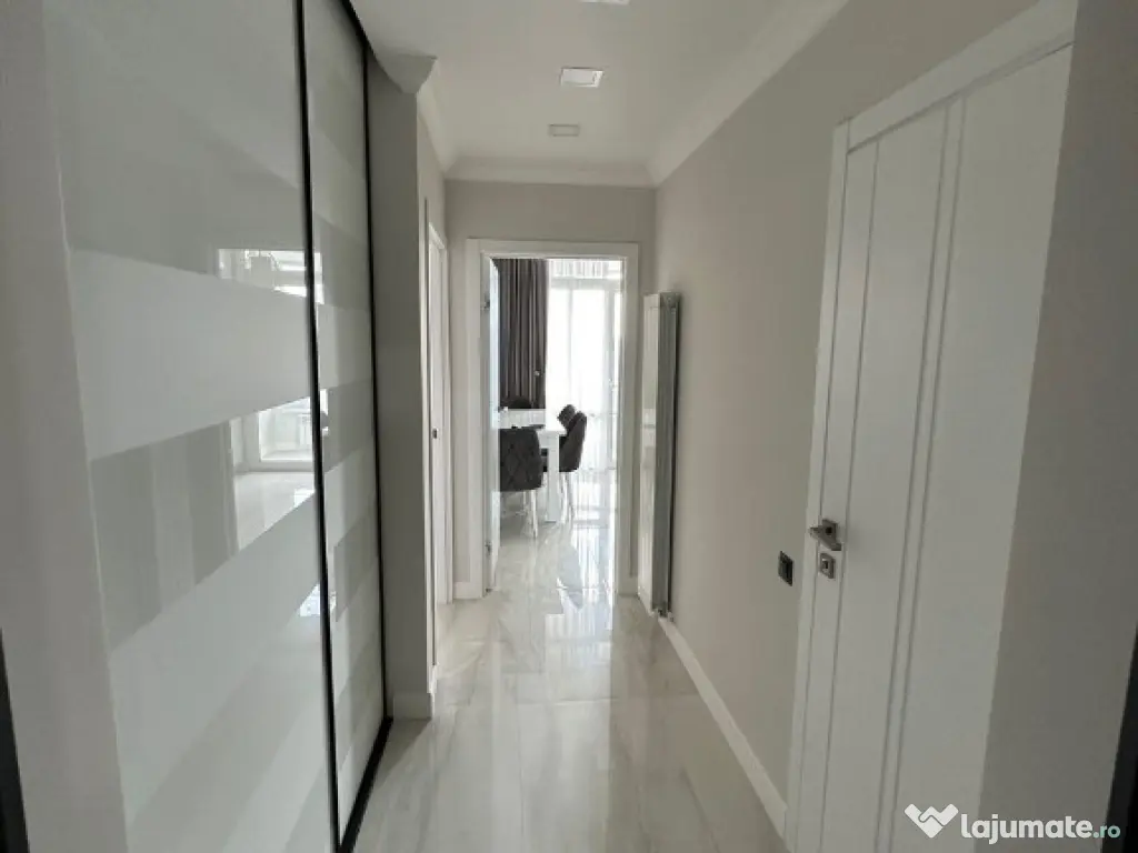 Se inchiriaza apartament in Centrul Istoric