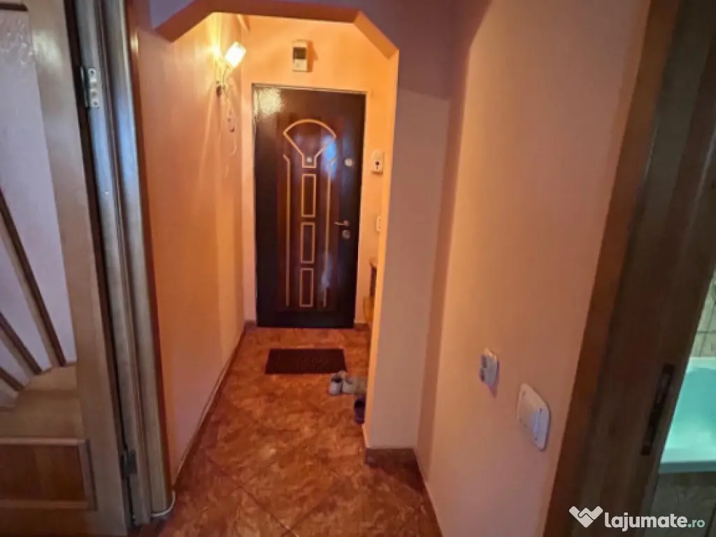 Apartament 1 camera, zona Vidin, etaj 1