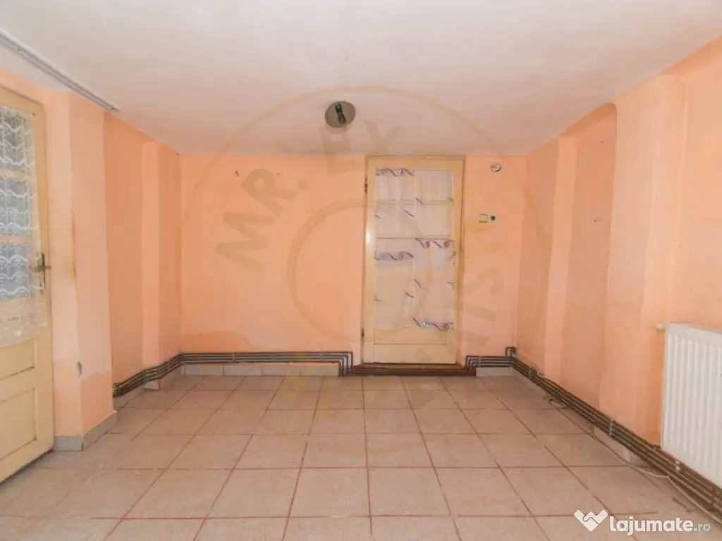 Teren 1562 mp intravilan-oportunitate pentru proiect reziden 