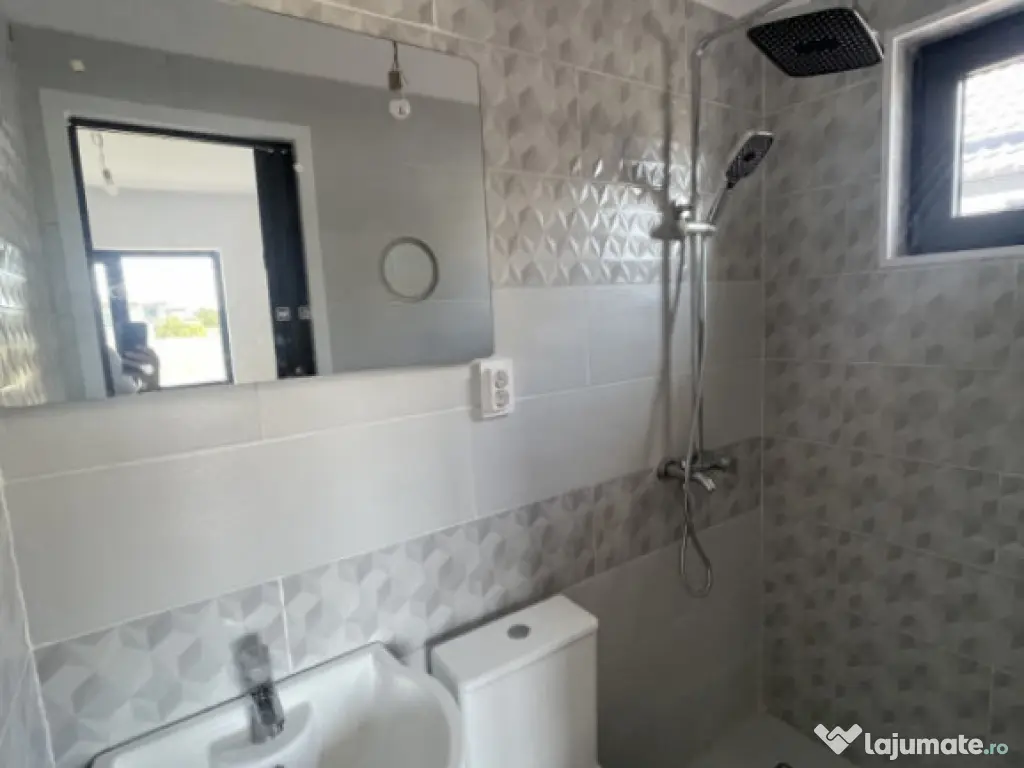 Clinceni, casa pe parter, 80mp, 3 camere, 2 bai, utilități 