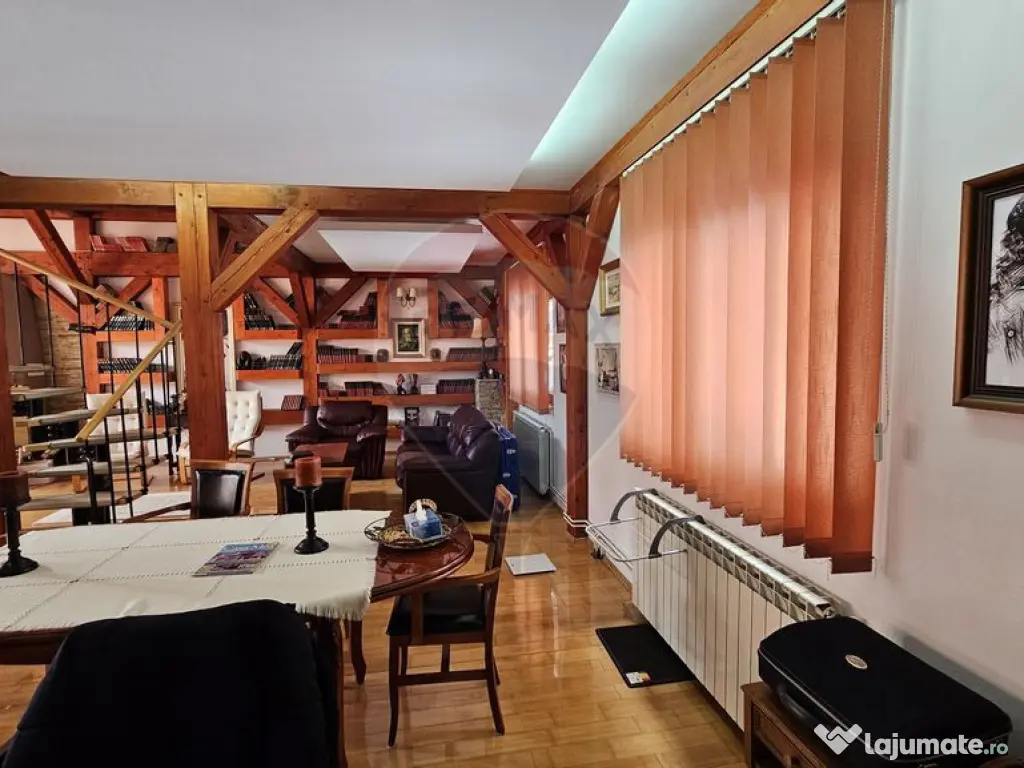 Vilă de lux cu 4 camere de vânzare în Câmpulung Moldo... 