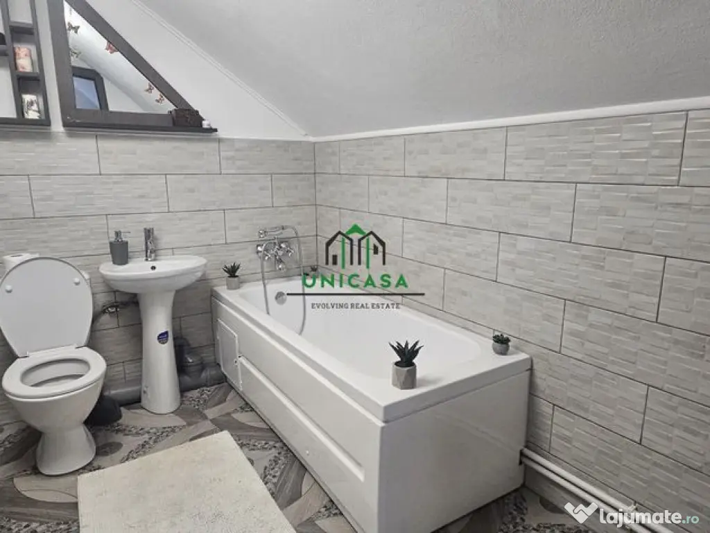 Casa Mihaesti / teren 1077 mp 