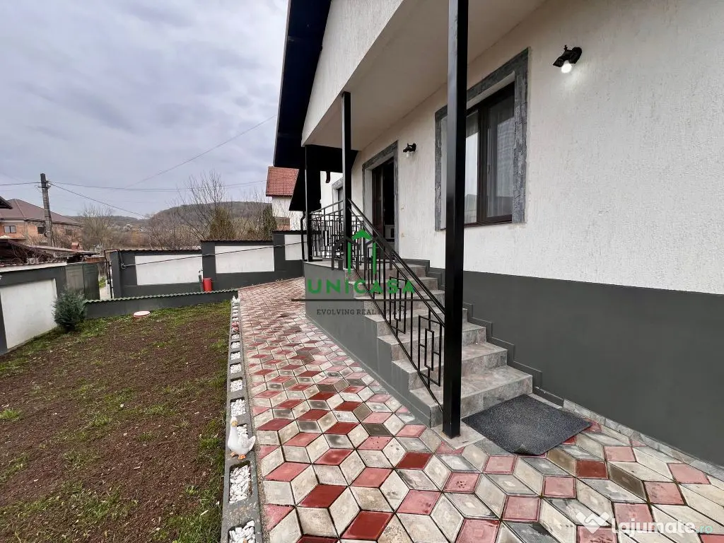 Casa Mihaesti / teren 1077 mp 