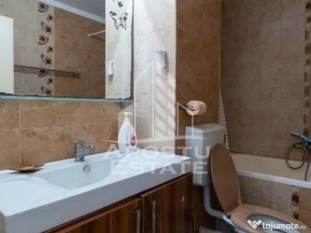 Apartament cu 3 camere, decomandat, 2 bai si 2 balcoane, ...