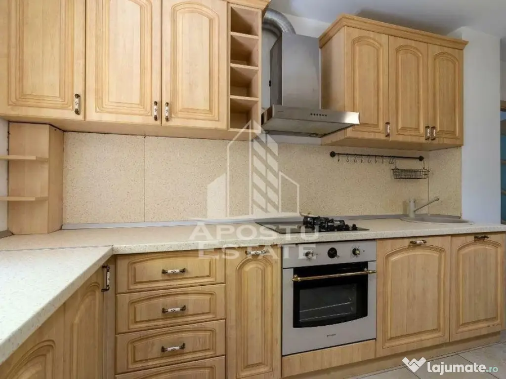 Apartament cu 3 camere, decomandat, 2 bai si 2 balcoane, ...