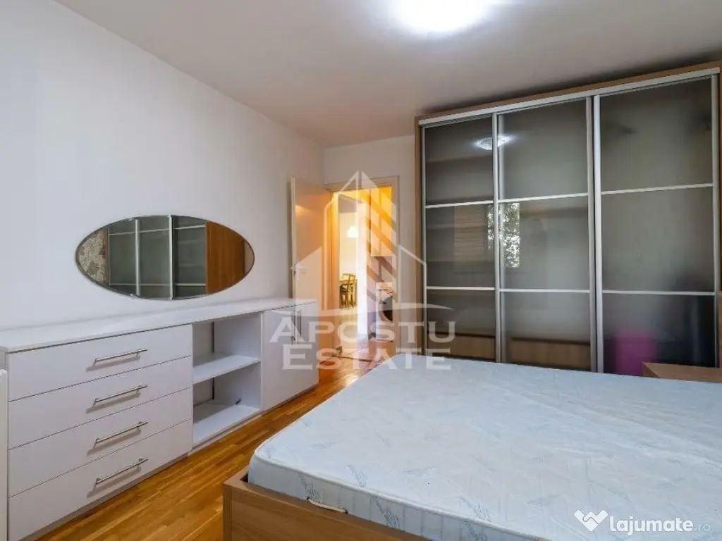 Apartament cu 3 camere, decomandat, 2 bai si 2 balcoane, ...