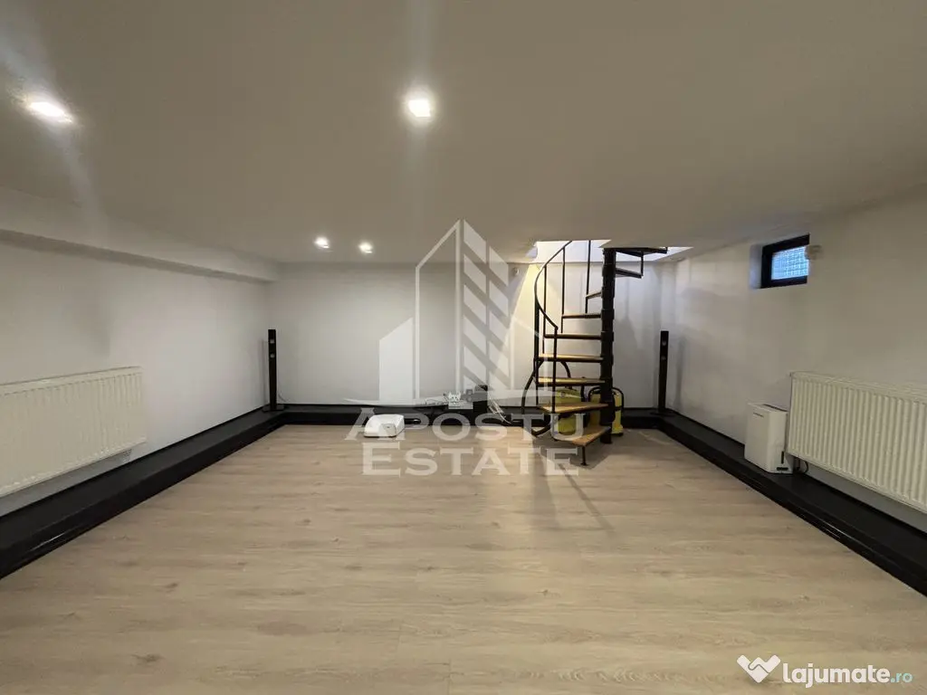 Apartament cu 4 camere pe doua niveluri in zona Stefan ce...