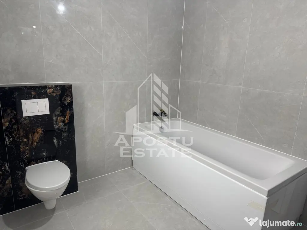 Duplex despărțit prin garaj și camera tehnică în Gia...