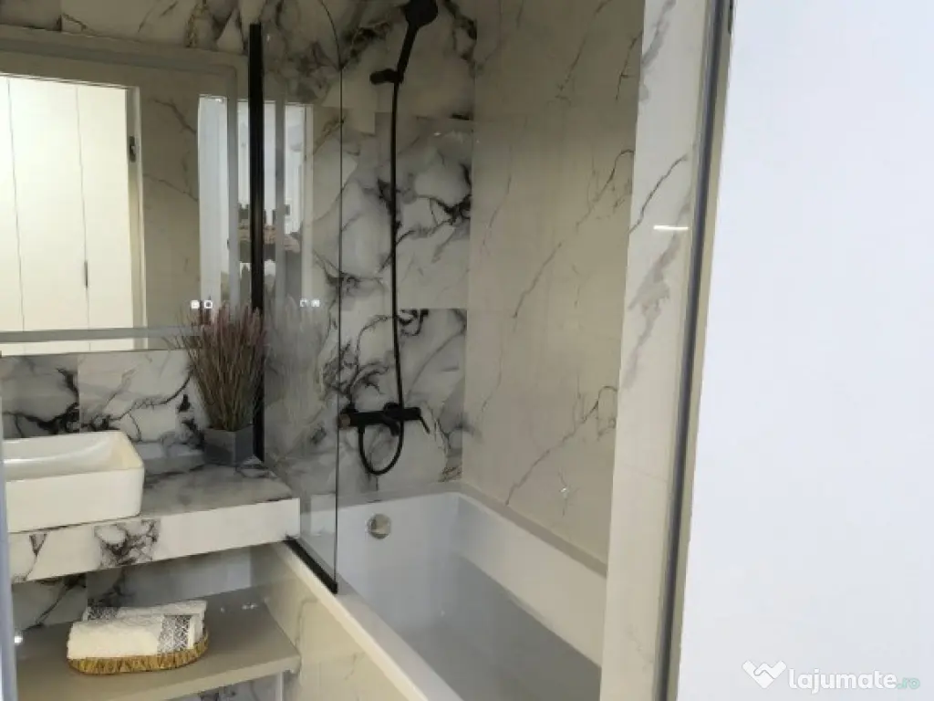 Oferim spre inchiriere garsoniera