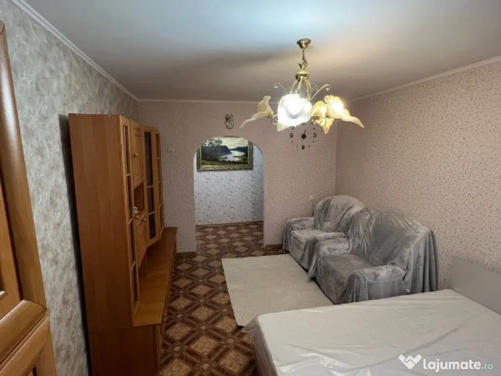 De inchiriat 2 camere in zona Zizin