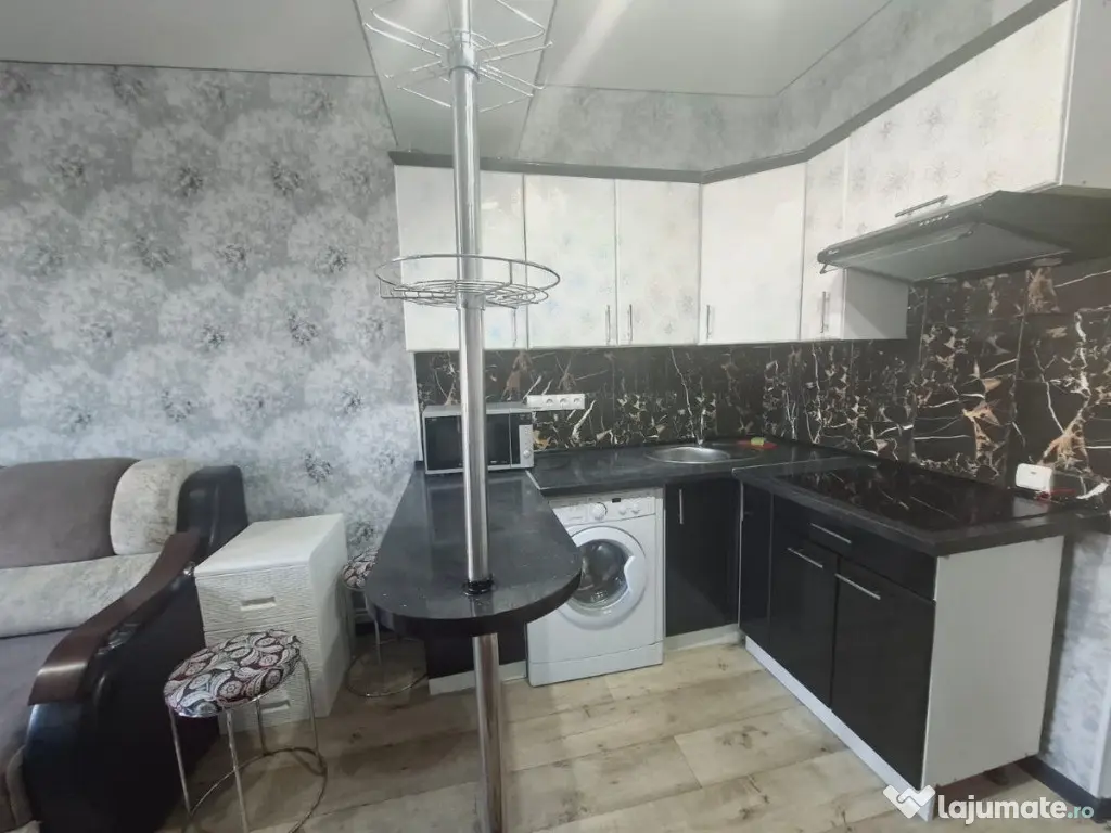 Spre vanzare 1 camera in zona Astra 