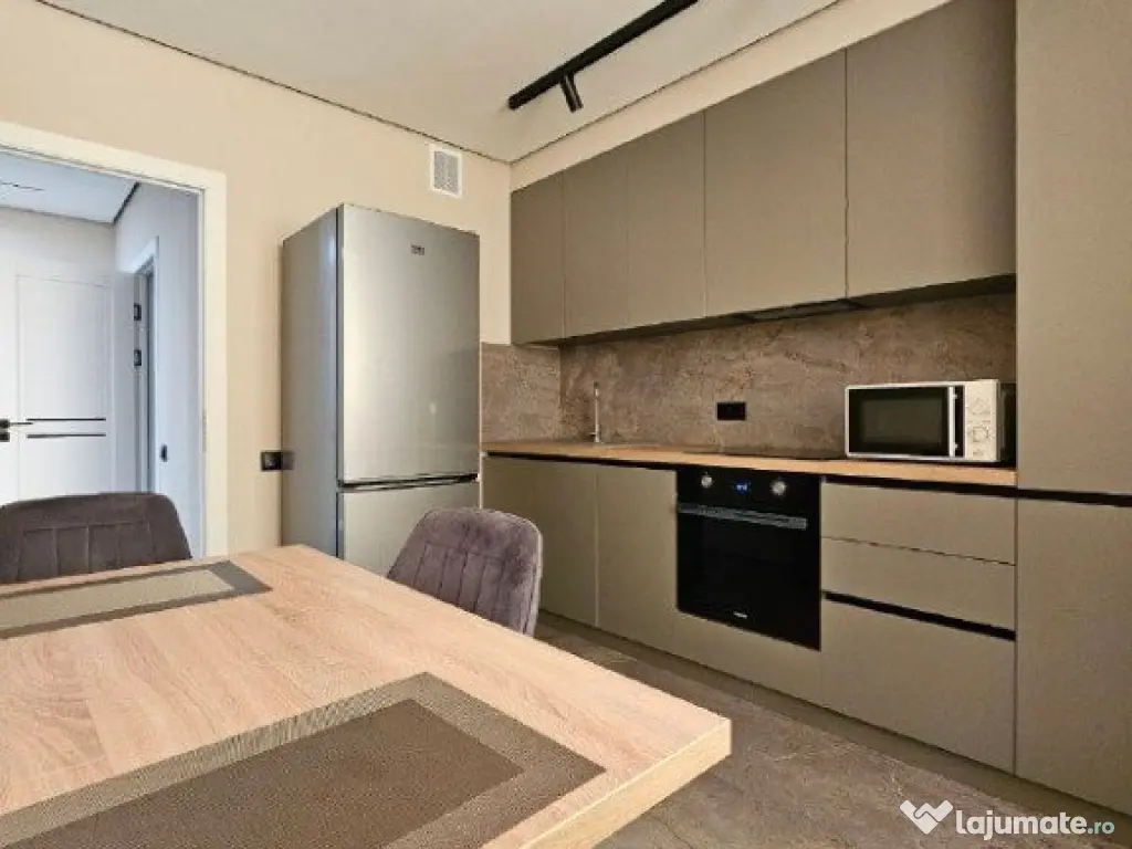 Se inchiriaza apartament in Urban Plazza 