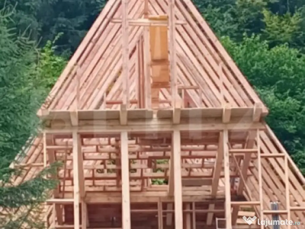 Cabane tip A, 4 camere, 300 mp/cabană, zona Colibița