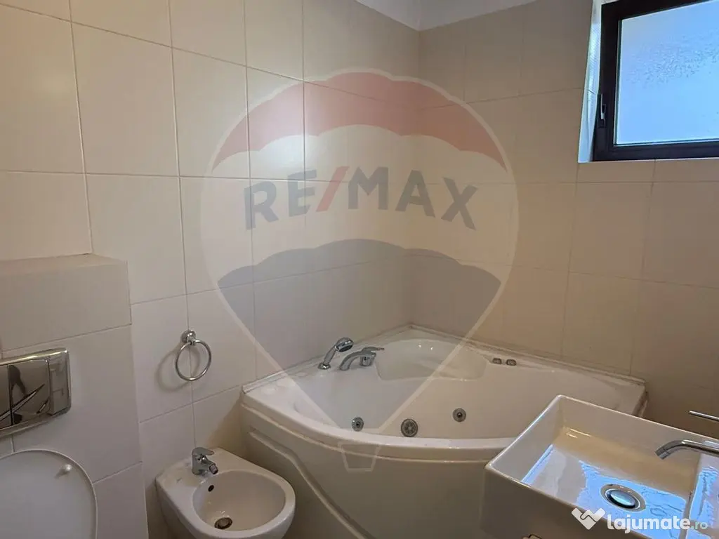 INCHIRIERE Apartament cu 4 camere in zona Nordului/Herastrau 