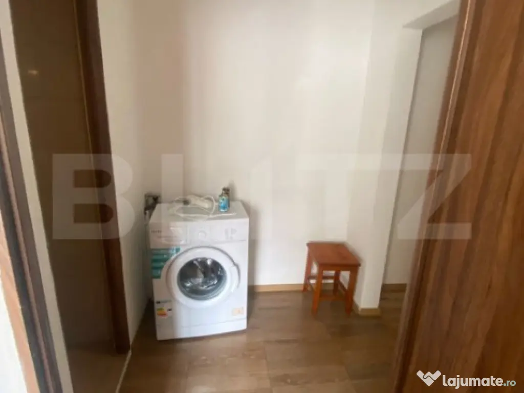 Apartament de vanzare, cu 2 camere, 50 mp, zona Decebal