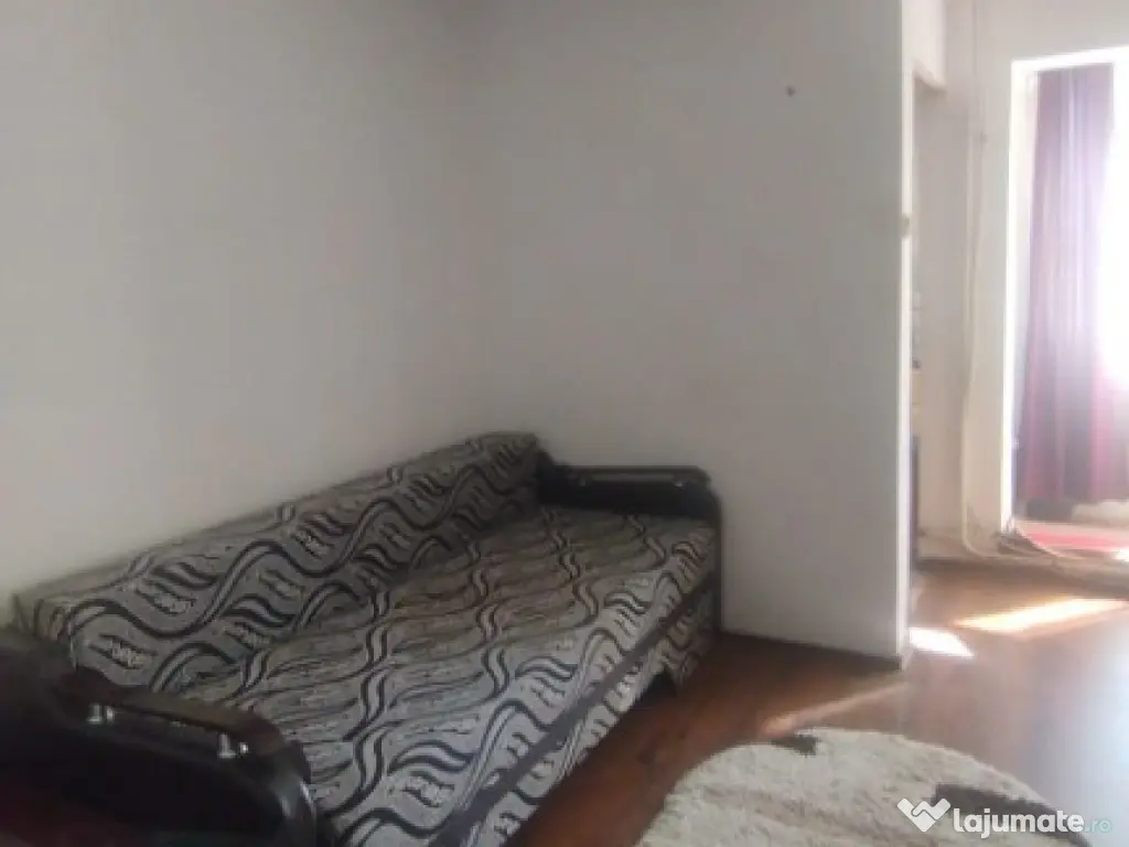 *NOU* Garsoniera zona Nicolina 