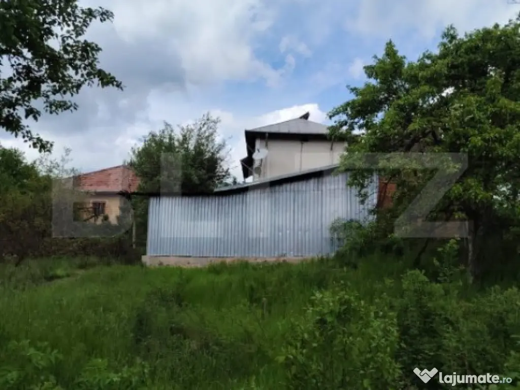 Proprietate cu teren generos 1.500 mp Casă P+1 Voinesti