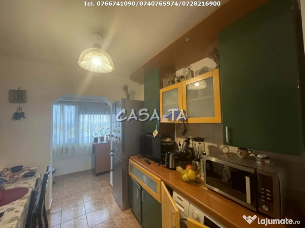 Apartament 3 Camere, Etaj 7/8(cu lift), Strada Unirii - Ultr 