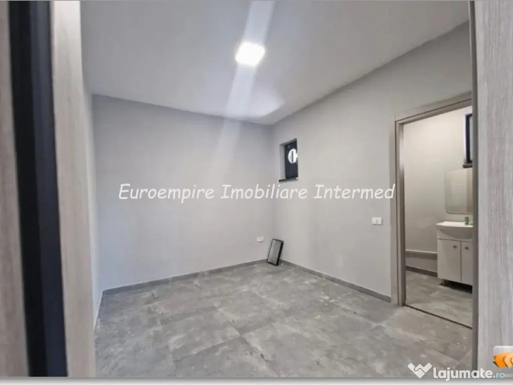 De inchiriat spatiu comercial zona Trocadero 