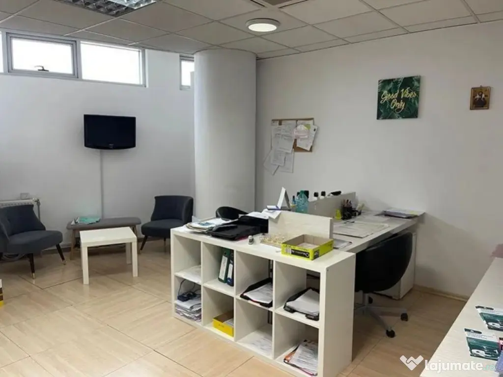 Vitan-Mall , imobil S+P+4 