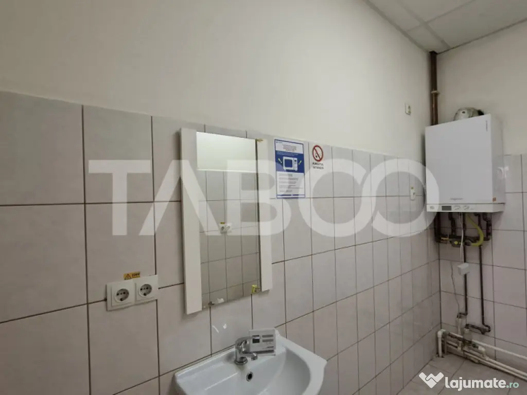 Spatiu comercial cu 2 camere 132 mpu parter cu vad auto Turn