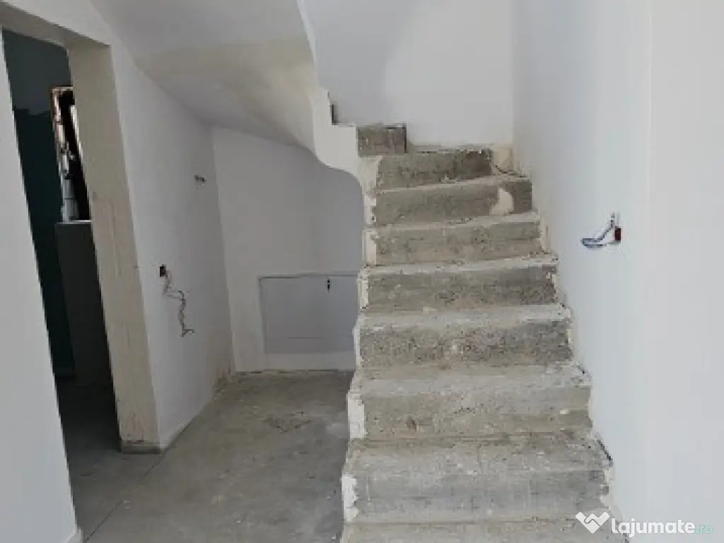 Vila individuala 4 CAMERE/TEREN-430 MP/Com.Berceni