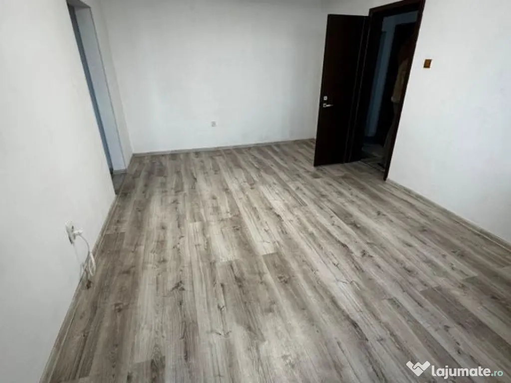 Apartament 2 camere semi-decomandat CENTRAL 