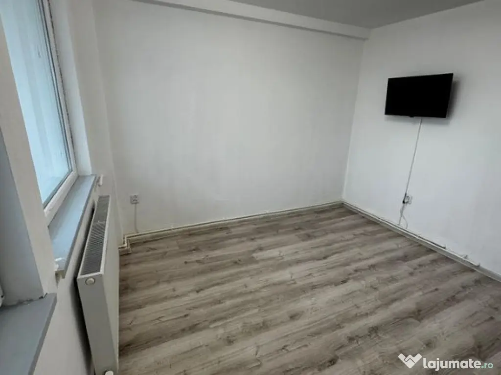 Apartament 2 camere semi-decomandat CENTRAL 