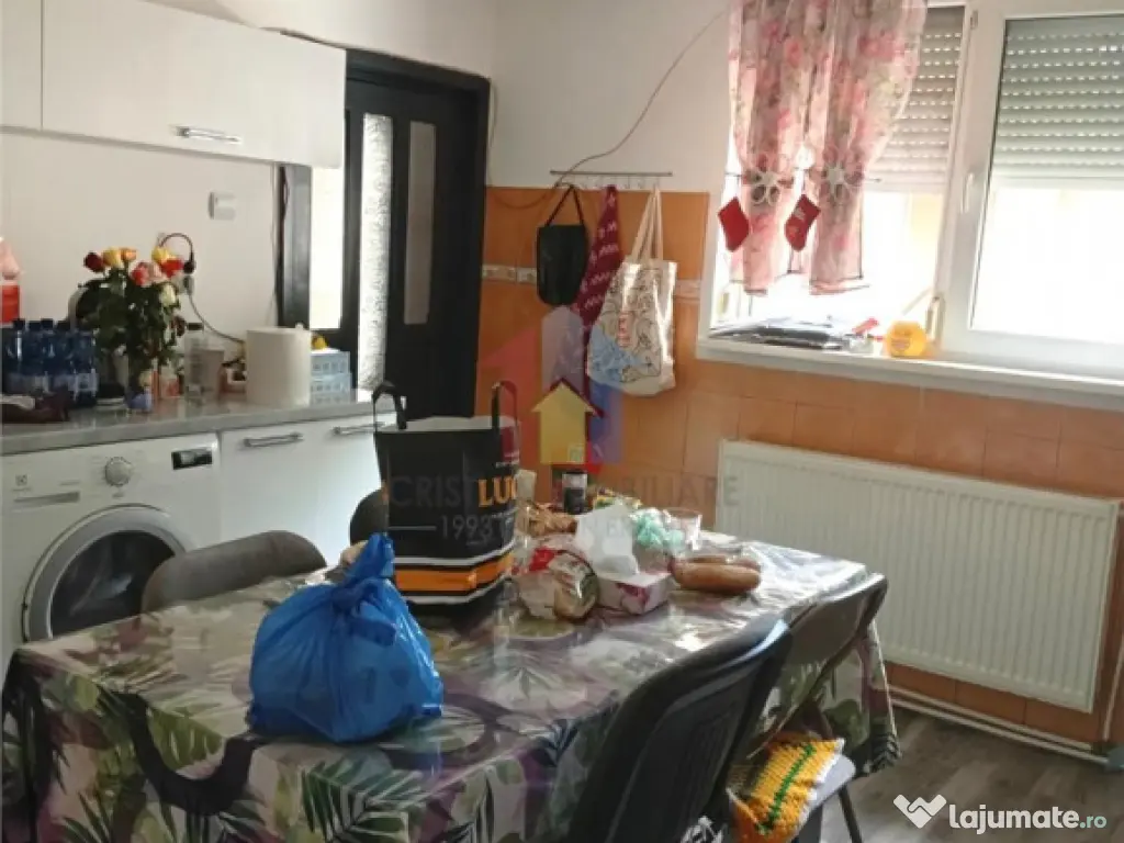Casa Chercea 4 cam 121mp utili, boltari, teren=273mp