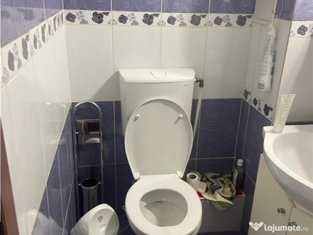 Apartament 3 camere ,zona Politia Judeteana Focsani , et 1/3