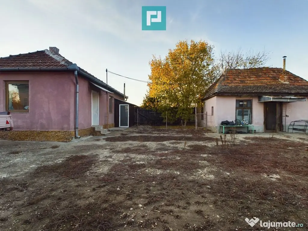 Casă cu teren generos în Sânnicolau Mic 