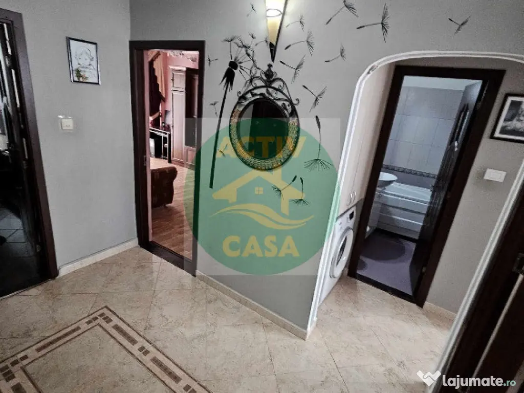 Apartament 3 camere, zona Piata Mare