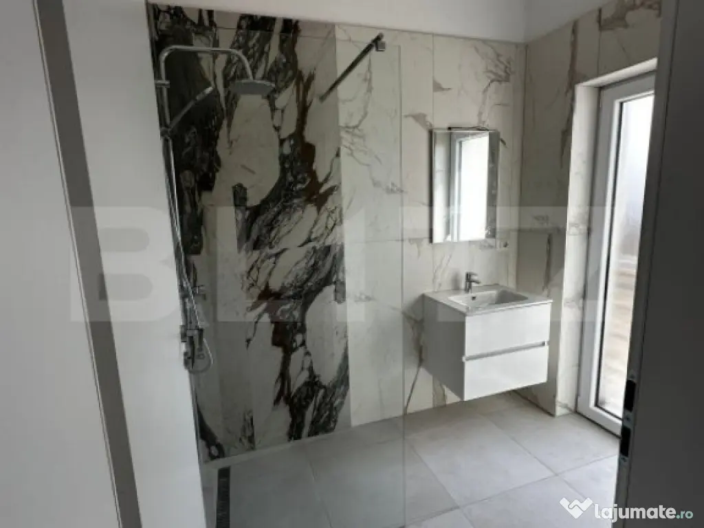 Casa individuala 120 mp, 4 camere, living, 3 bai, Oarda de