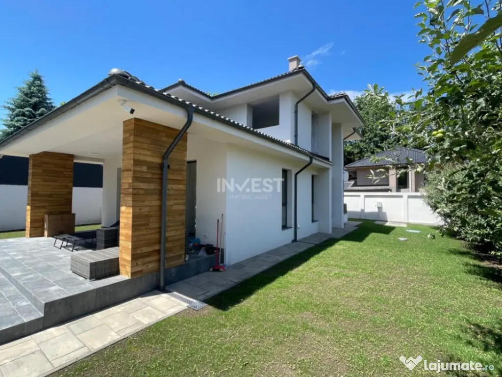 *Vilă Bucium-Vișan* - 650mp teren - *toate utilitățile* 