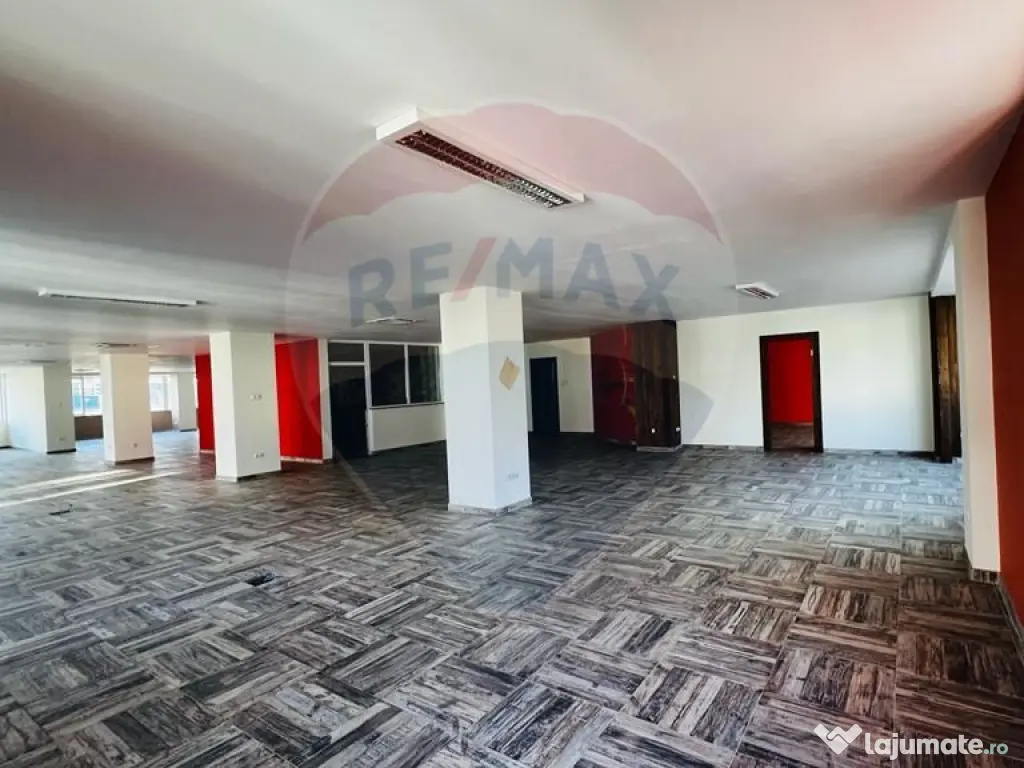 Spațiu generos de închiriat pe strada Transilvaniei