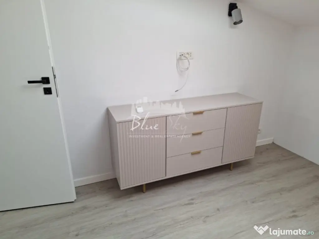 Apartament cu 3 camere în Centrul Vechi 