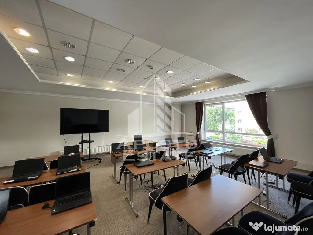 Spatiu birouri, 90 mp, Et.1, Complexul Studentesc 