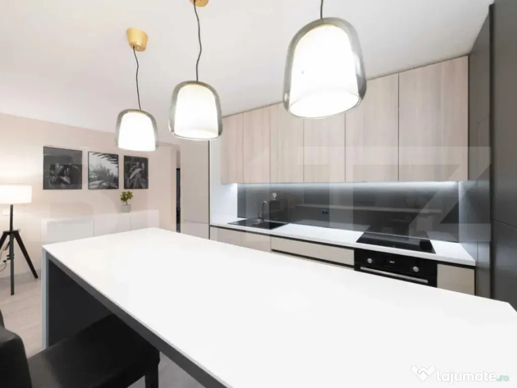 Apartament 3 camere, lux, 84 mp, zona strazii Augustin Prese