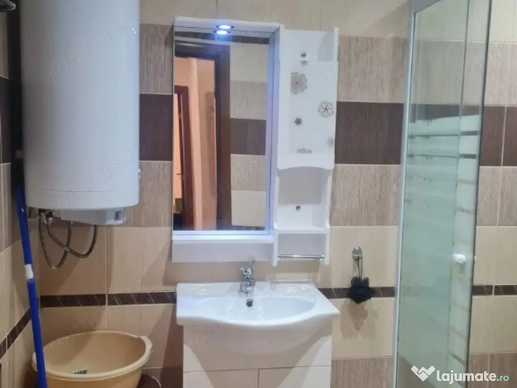 Garsoniera in zona Steaua