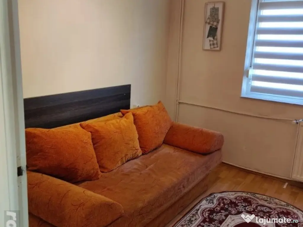 Garsoniera in zona Umt